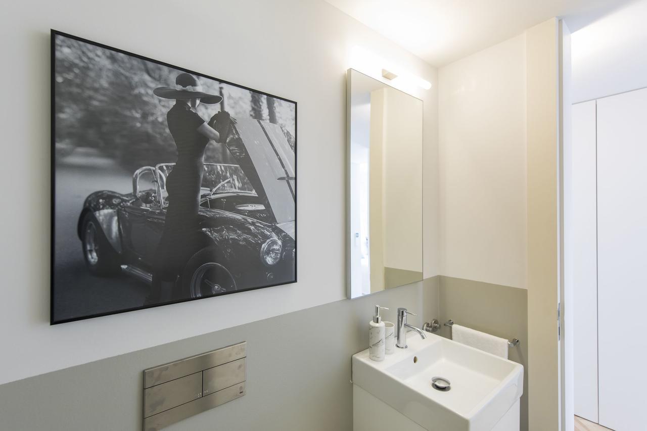 Lovelystay - Penthouse On The Tagus In Alfama Lisbon Exterior photo