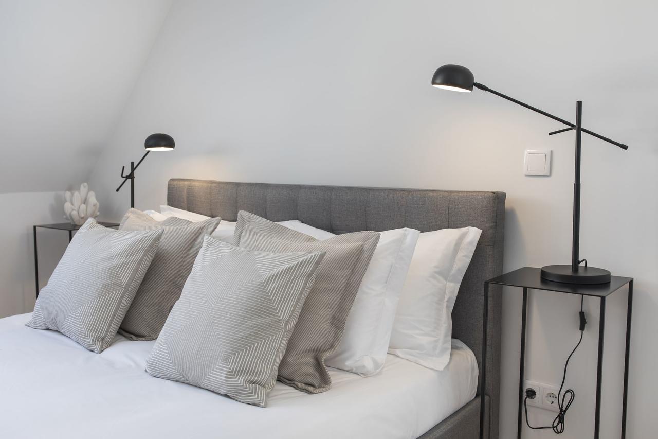 Lovelystay - Penthouse On The Tagus In Alfama Lisbon Exterior photo