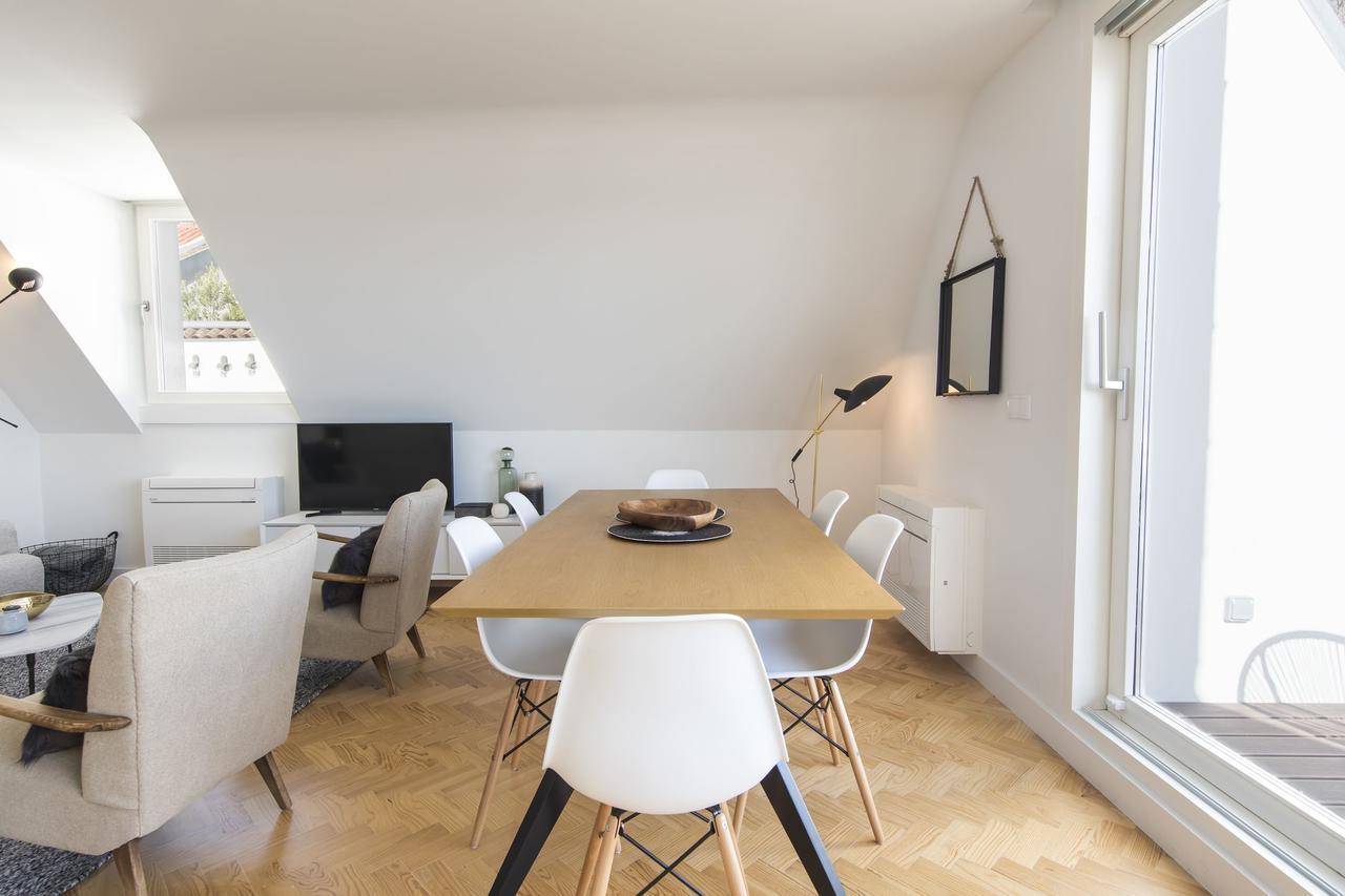 Lovelystay - Penthouse On The Tagus In Alfama Lisbon Exterior photo