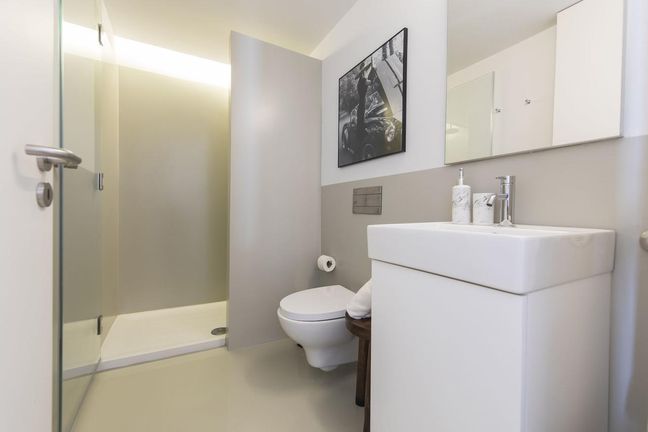Lovelystay - Penthouse On The Tagus In Alfama Lisbon Exterior photo